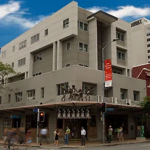 Roamer Hotel